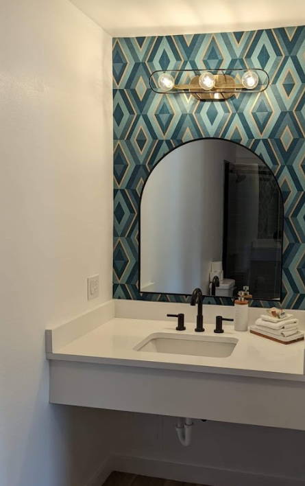 Greenland Motel - Recent Photos From Website (newer photo)